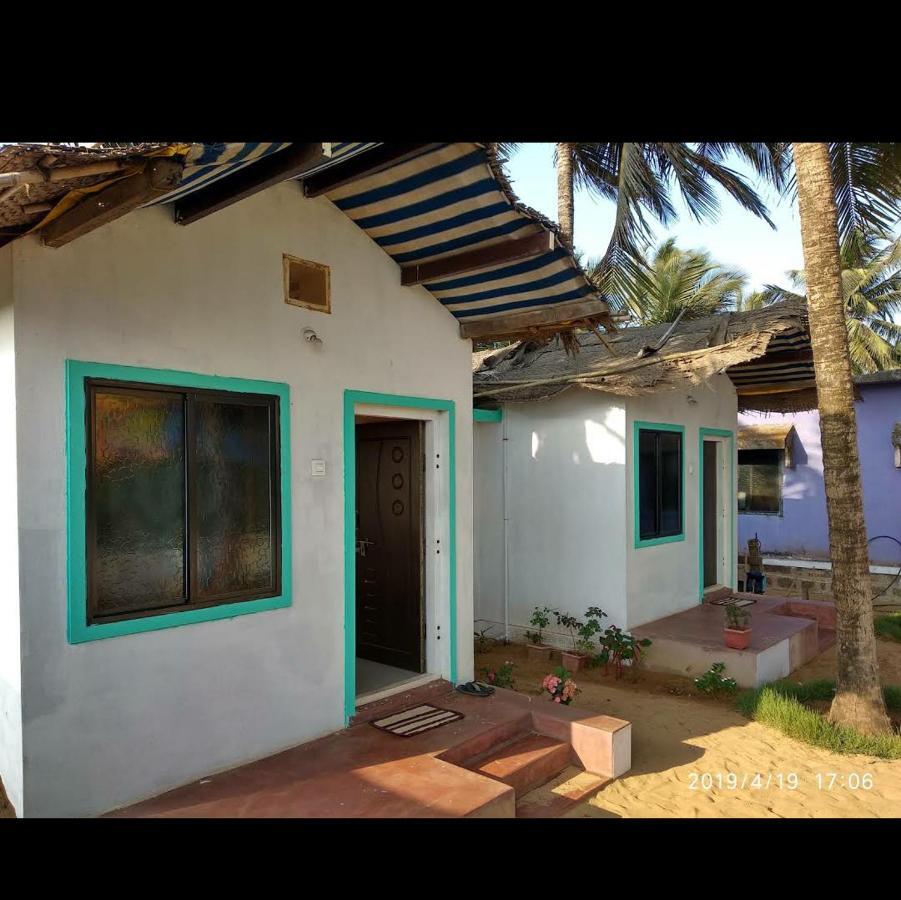 Prafulla Homestay كاروار المظهر الخارجي الصورة